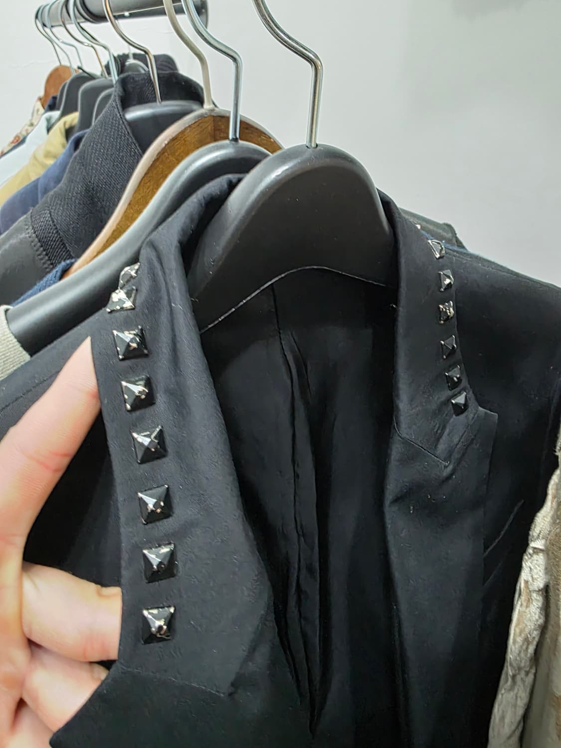 06 SS Undercover "T" studded blazer 상품이미지5