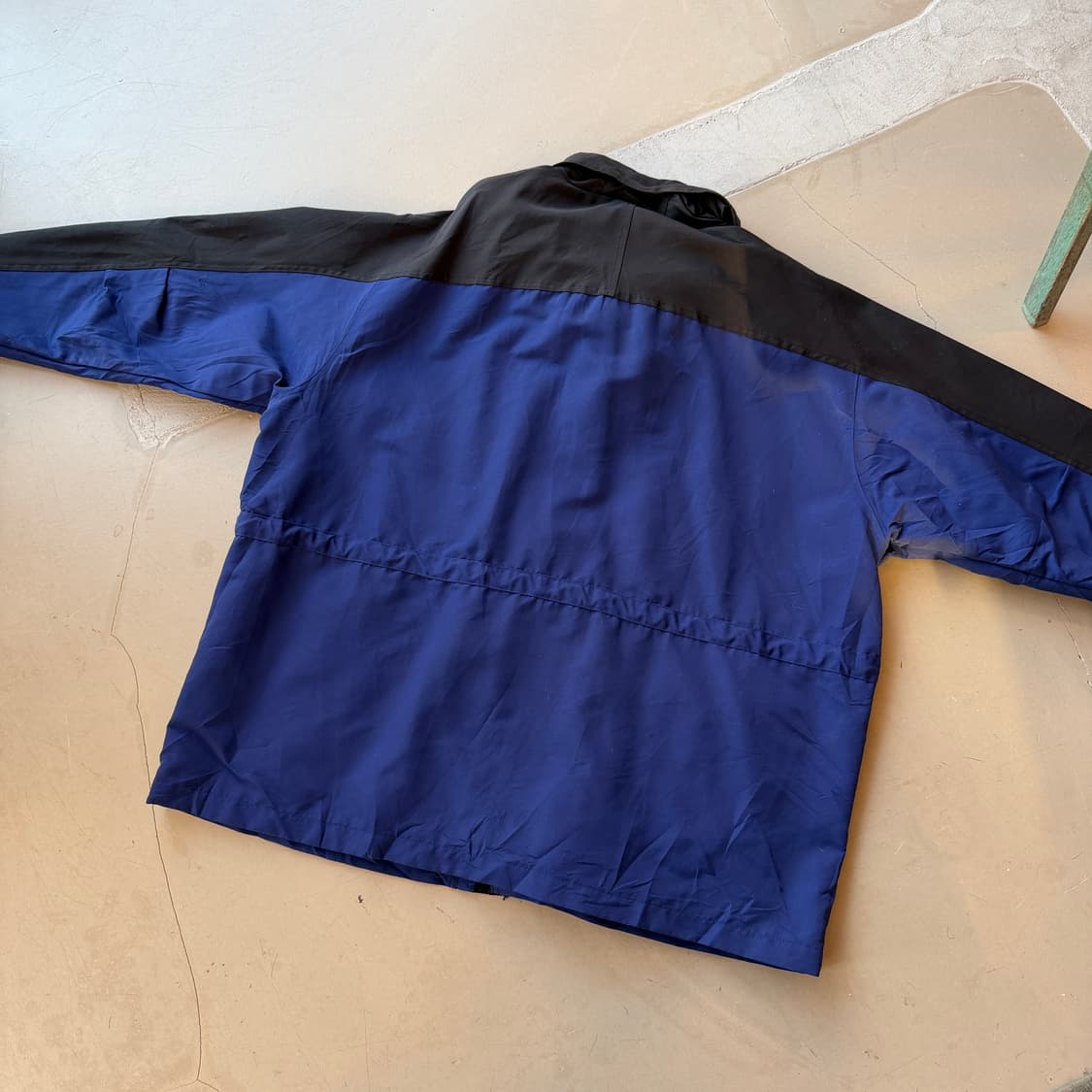 칼하트 C48 쉴드 자켓 상품이미지5