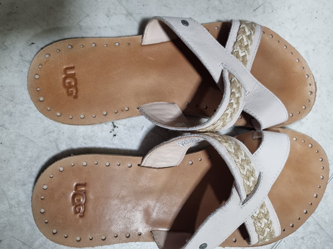 UGG 남성 슬리퍼  상품이미지2