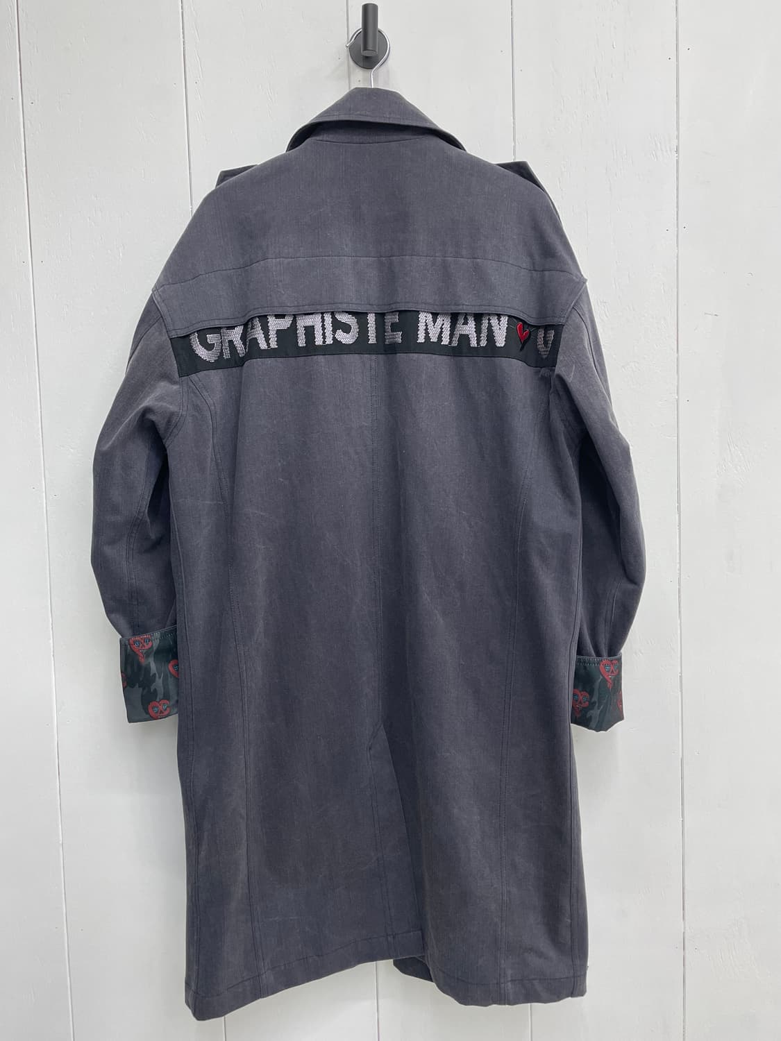 그라피스트 만지 자수 패치 더블 트렌치 코트 상품이미지7