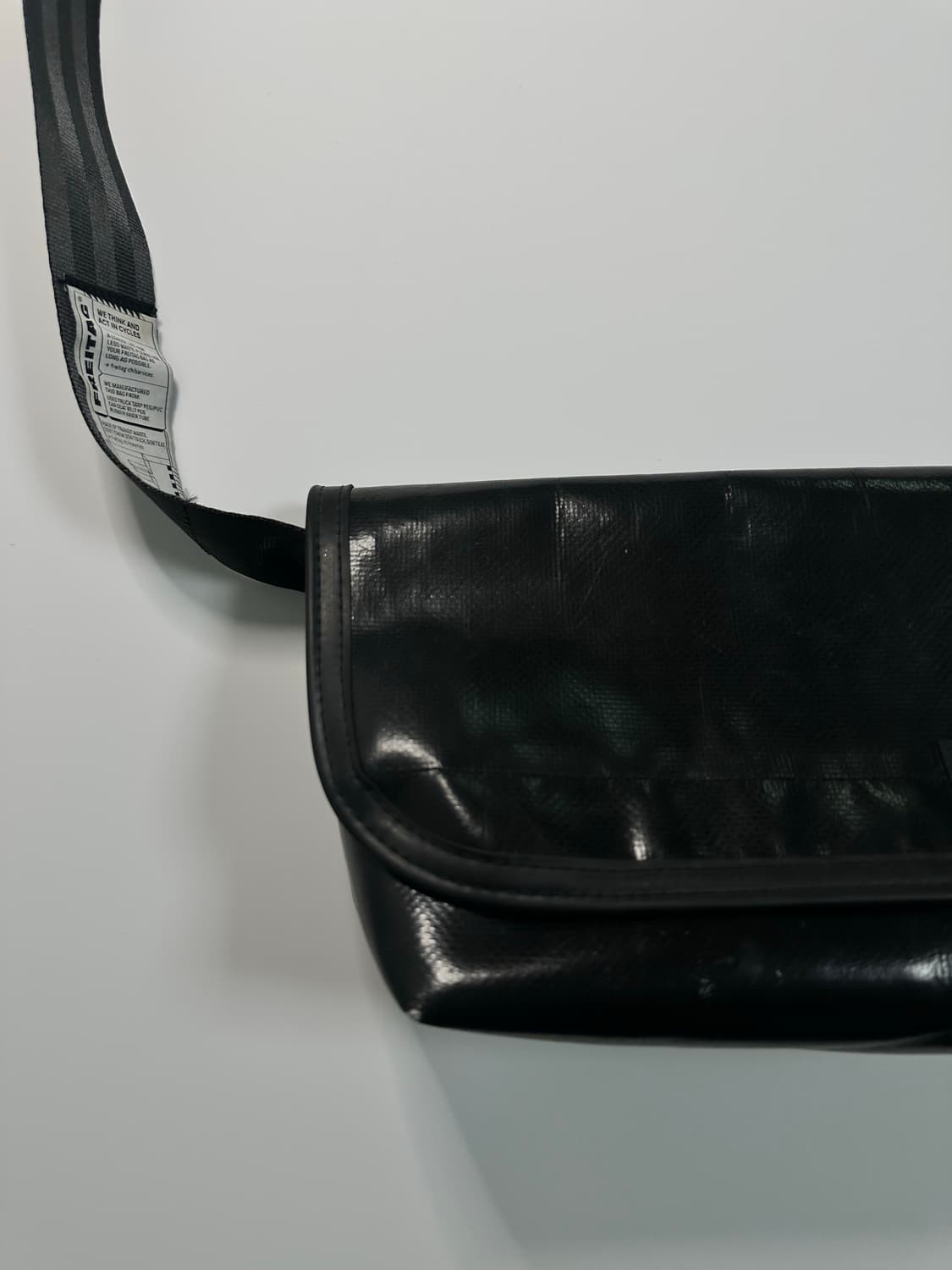 프라이탁 하이파이브오 올블랙 상품이미지2