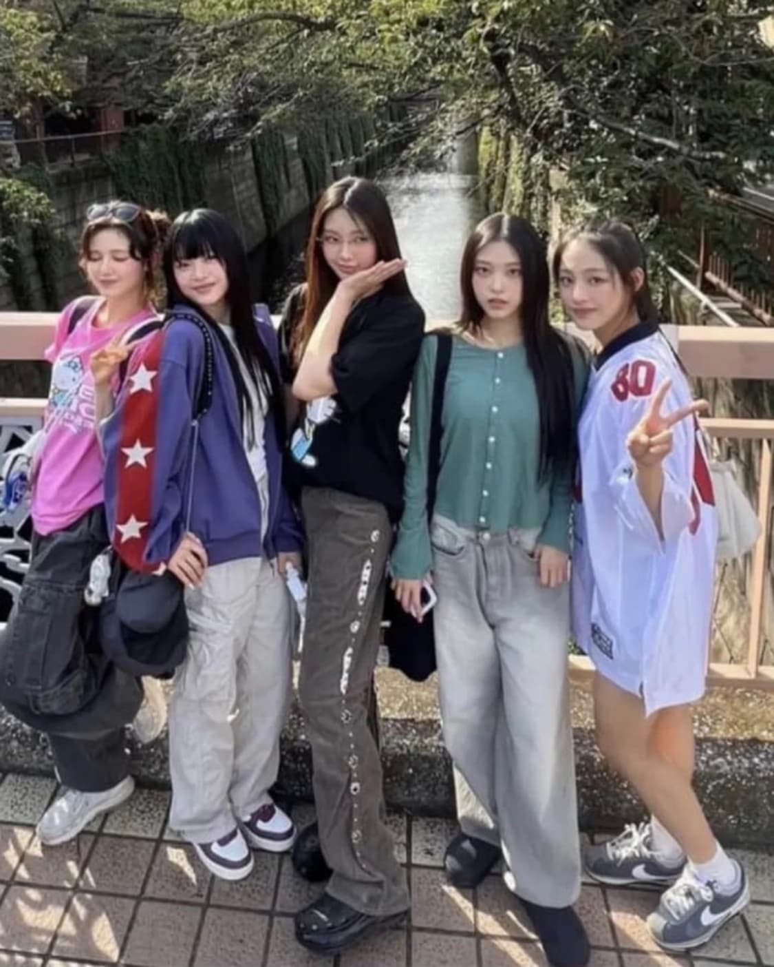 캐피탈 코듀로이 잼스톤 플레어 부츠컷 팬츠 브라운(뉴진스 혜인 착용) 상품이미지1