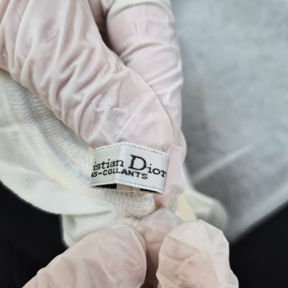 Dior 클래식 로고 하이게이지 스타킹 상품이미지8
