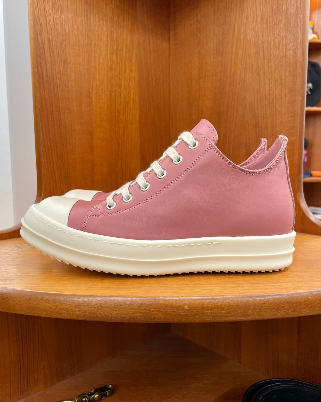 [240] 릭오웬스 핑크 라몬즈 로우 스니커즈 상품이미지2