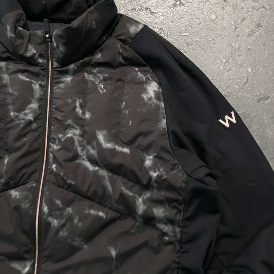 100 와이드앵글 마블패딩  상품이미지2