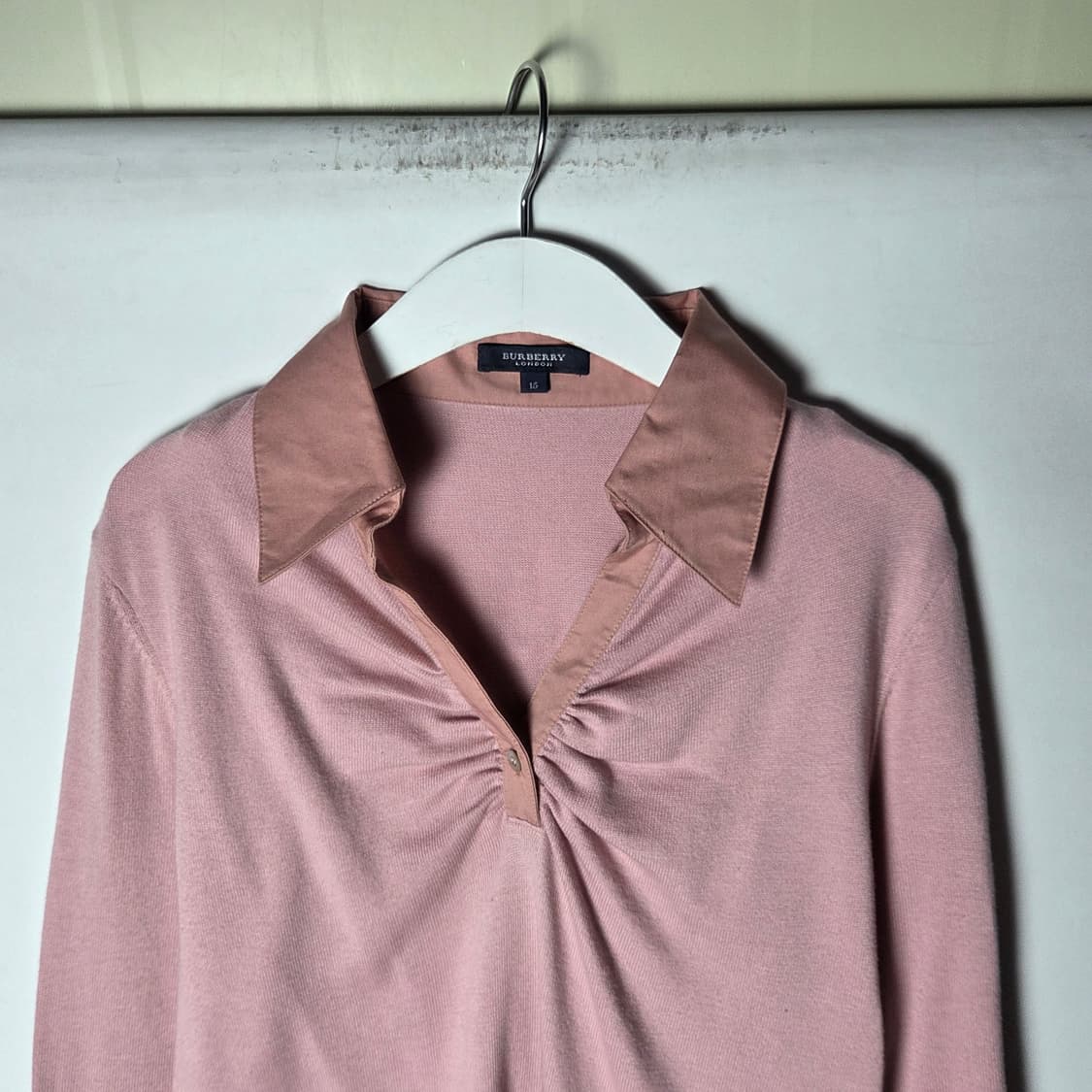 [Burberry] 버버리런던 드레이프 카라 니트 상품이미지3