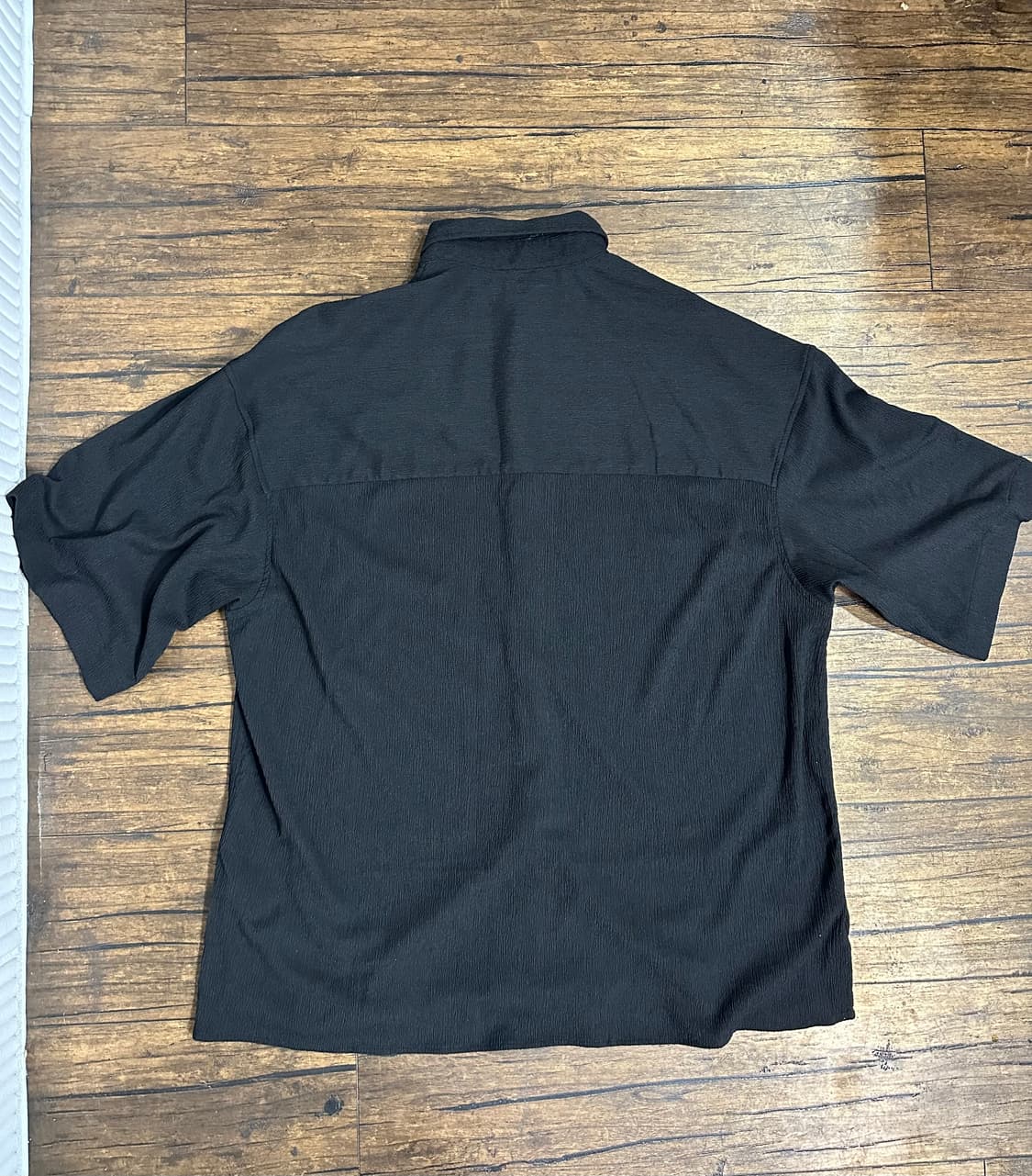 자라 BOXY FIT 크링클 반팔셔츠 상품이미지6