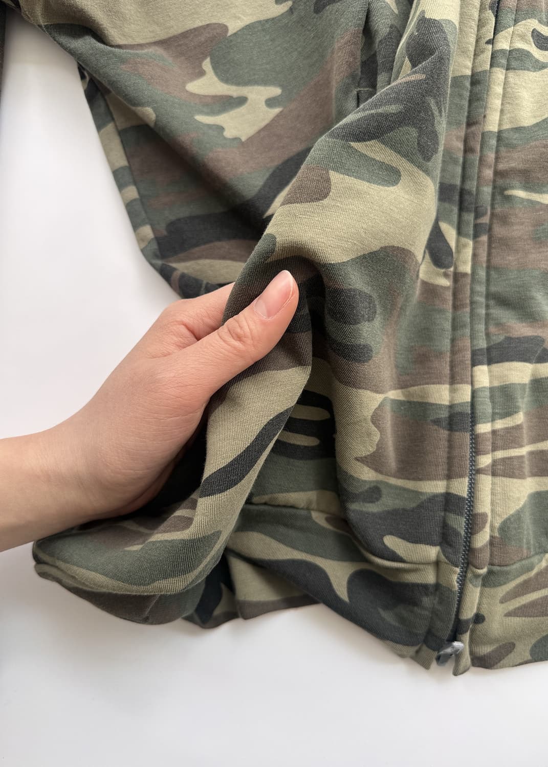 261 CAMO LIGHTWEIGHT ZIP HOODIE (WOODLAN 상품이미지9