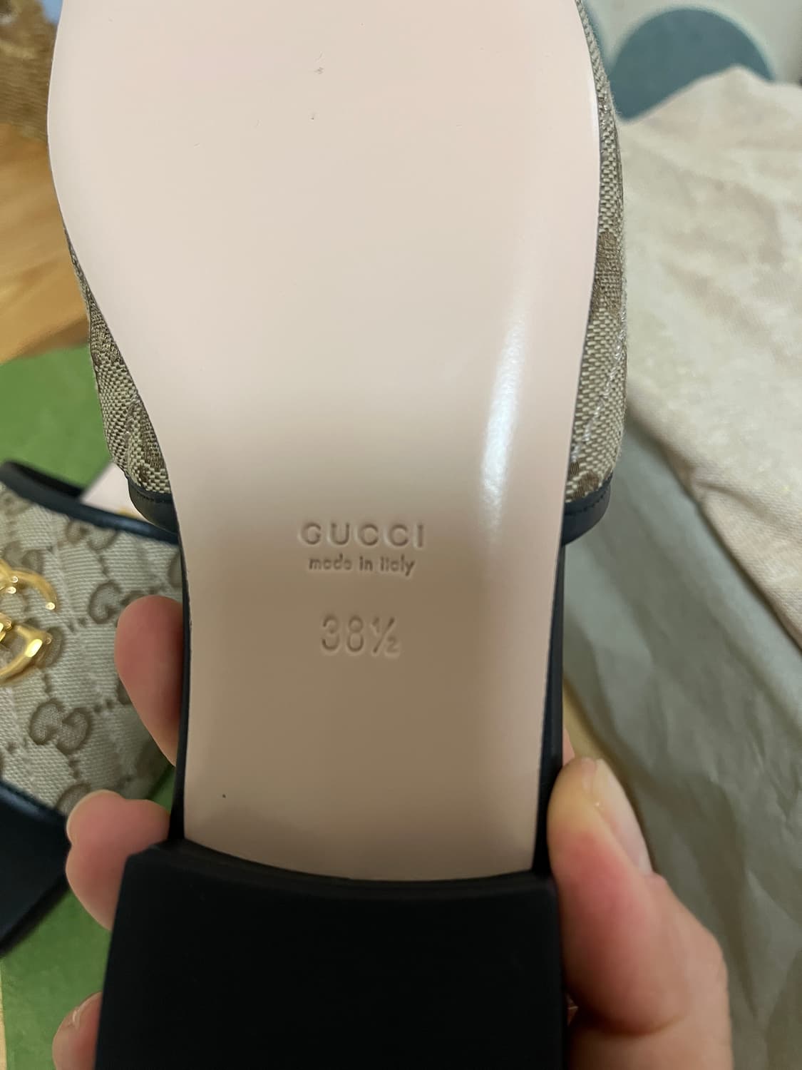 새상품 (W) 구찌 GG 마틀라세 캔버스 슬라이드 샌들 베이지 에보니 상품이미지4