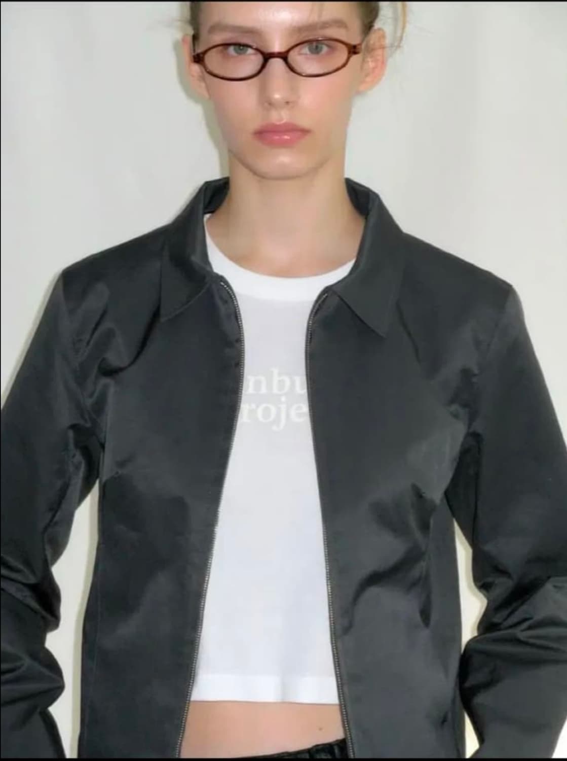 썬번프로젝트 모스 클래식 크롭 자켓 차콜 상품이미지1