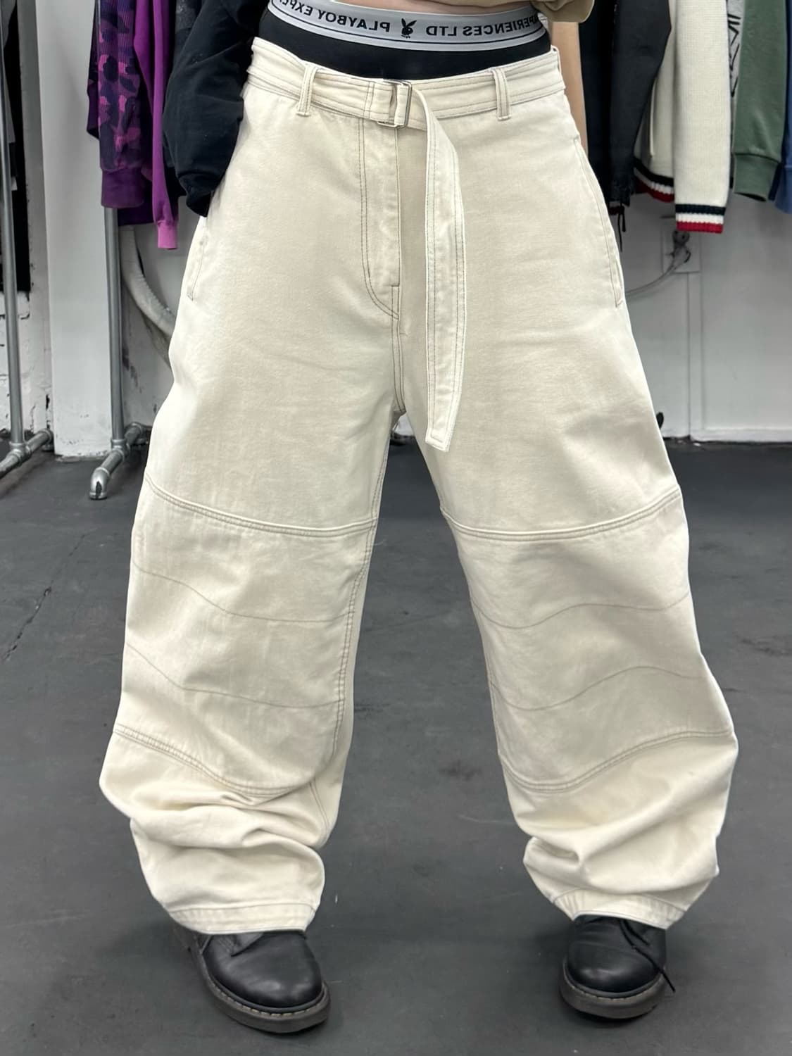 인사일런스 아이보리 더블니팬츠 상품이미지1