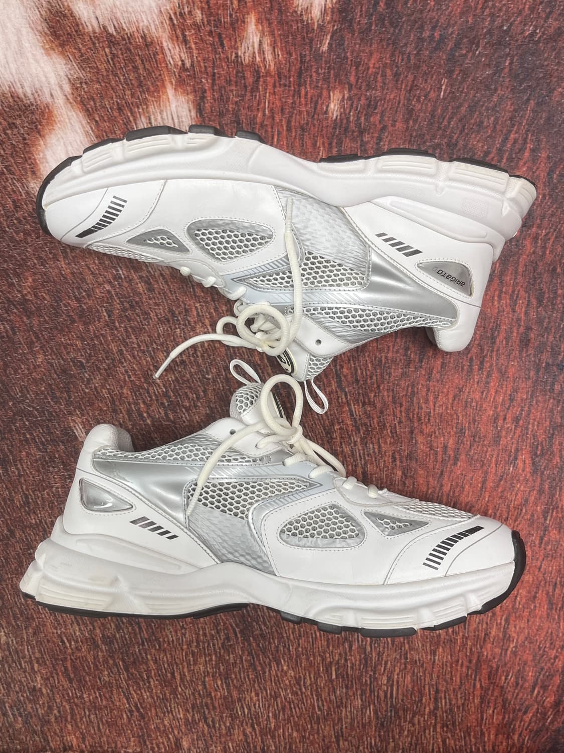 [285] 악셀 아리가토 마라톤 스니커즈 화이트 상품이미지3