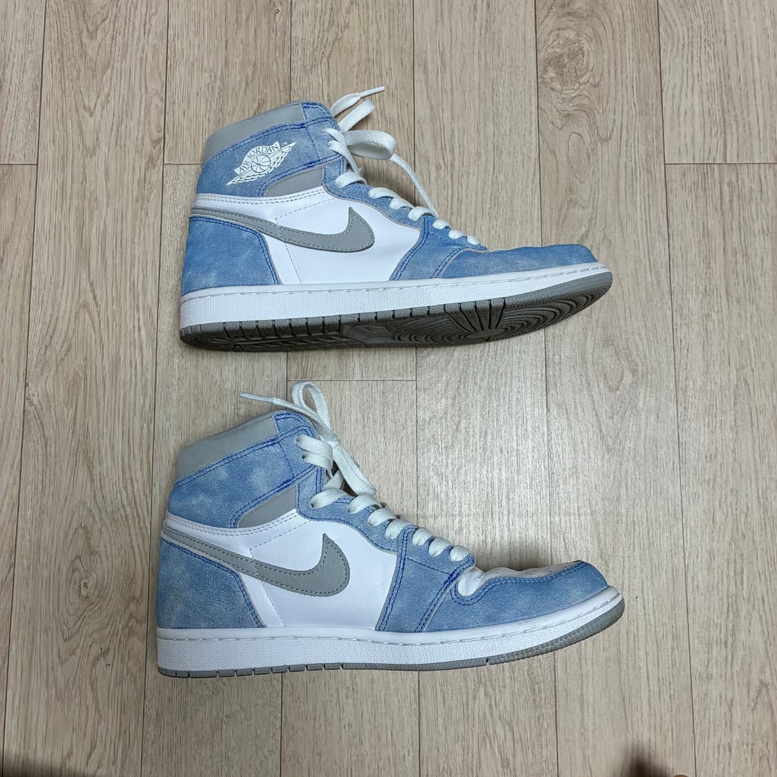 [새상품급] 조던 1 레트로 하이 OG 하이퍼 로얄 (260) 상품이미지4