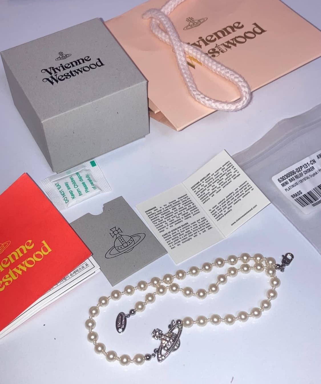 비비안웨스트우드 미니 바스 릴리프 진주 초커 상품이미지1