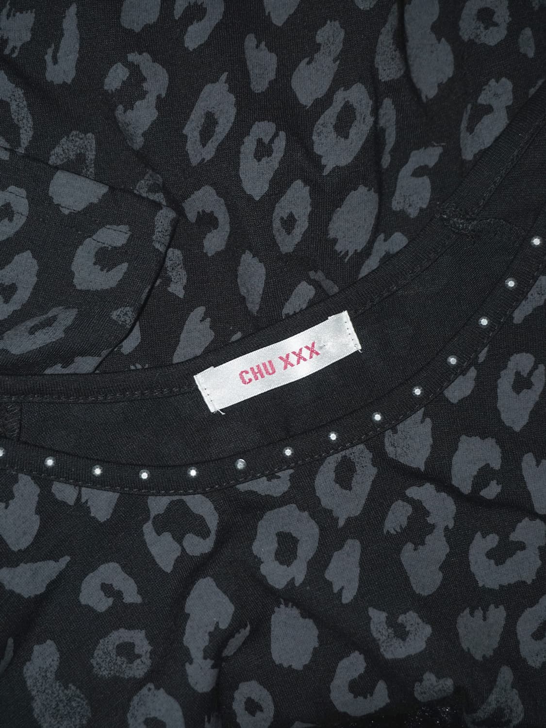 (chuxxx) neck rhinestone long sleeve  상품이미지7