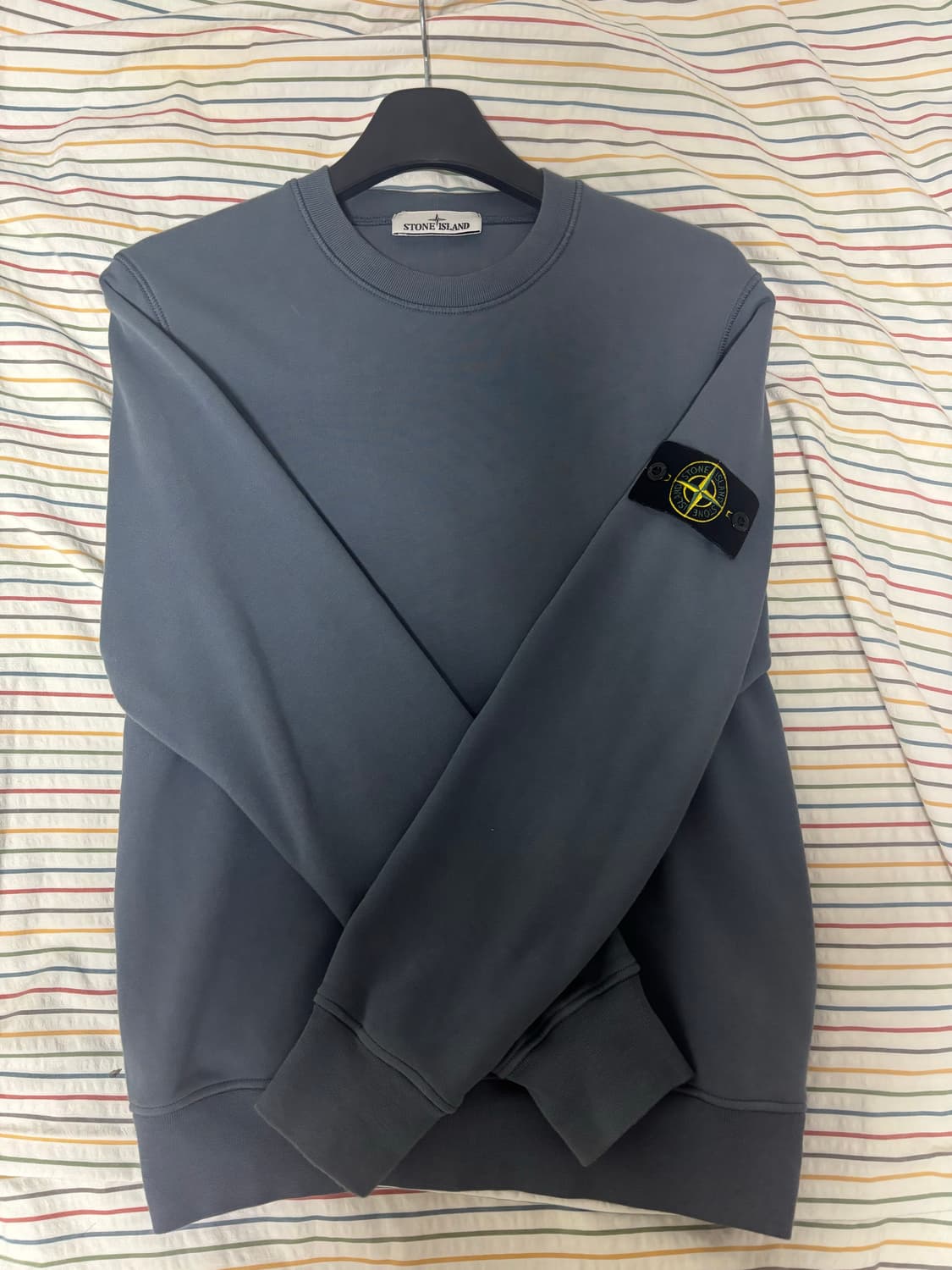 스톤아일랜드 아비오맨투맨 상품이미지1