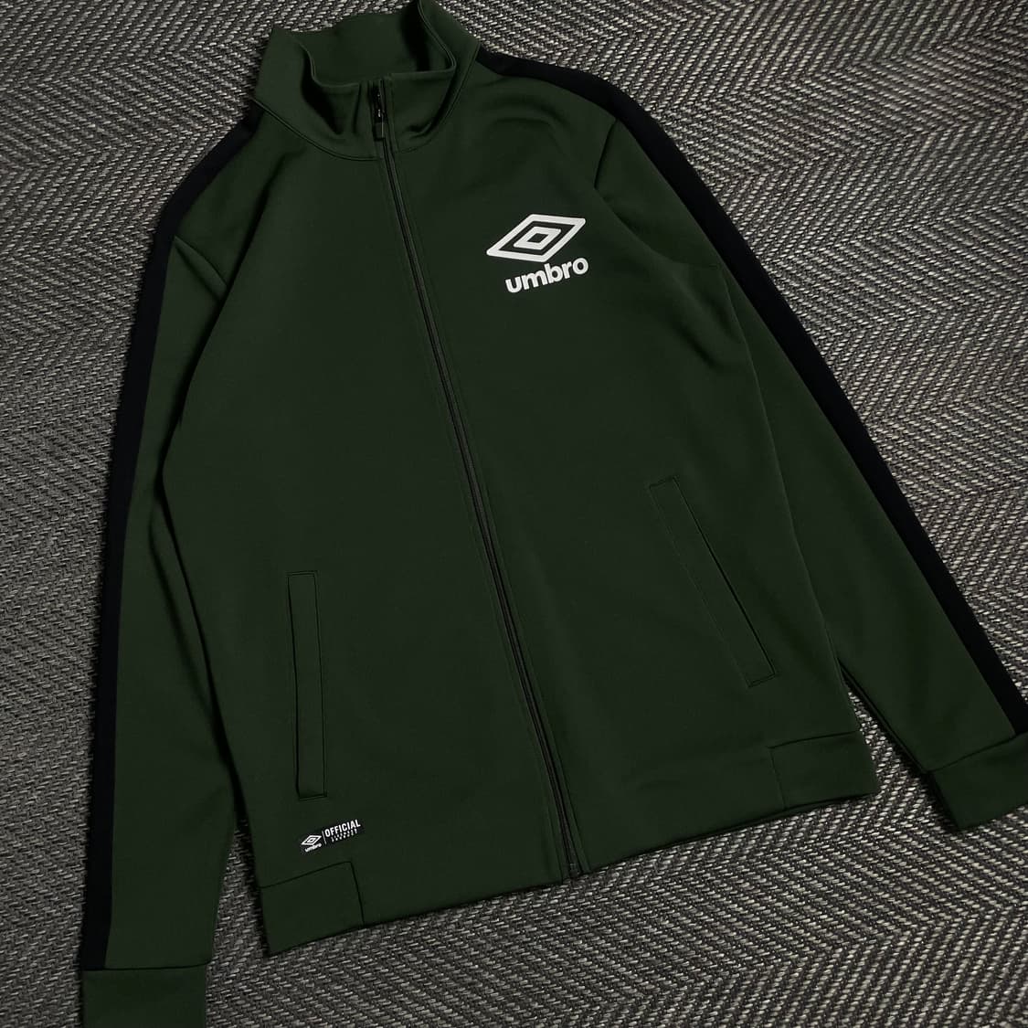 엄브로 솔퍼드 시티 빅로고 풋볼 트랙 자켓o 4921 상품이미지5