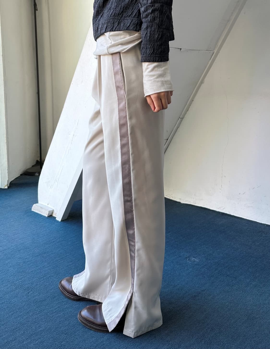 High gauge side line design easy trouser 상품이미지9