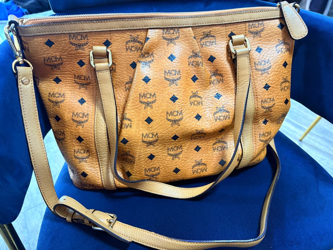 엠씨엠투웨이백 상품이미지6