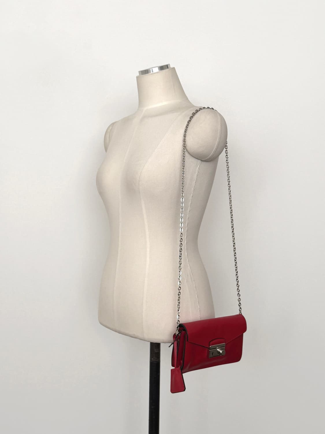 프라다 사피아노 푸시락 체인 미니 크로스백 상품이미지3