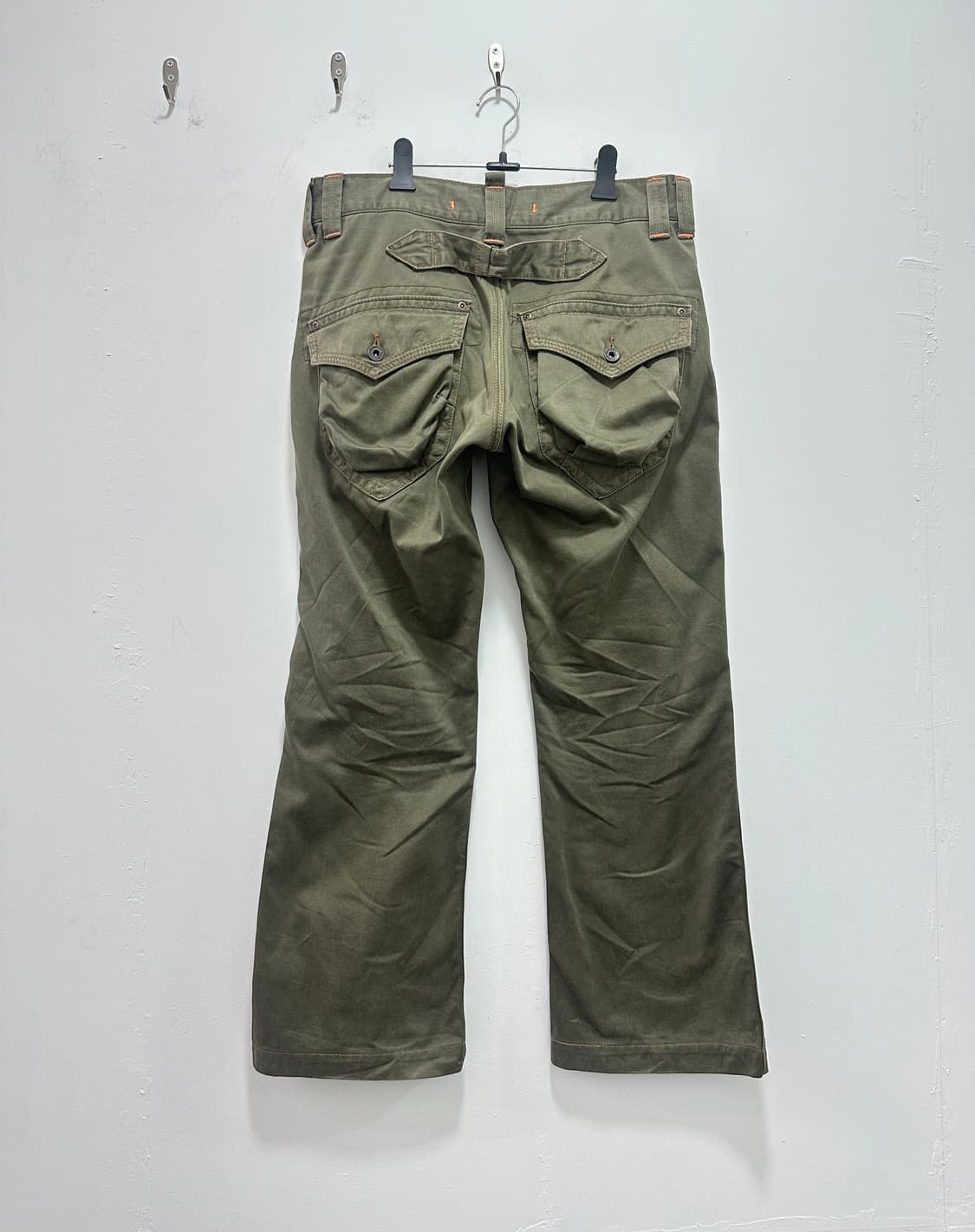 EDWIN flare back strap khaki pants 상품이미지5