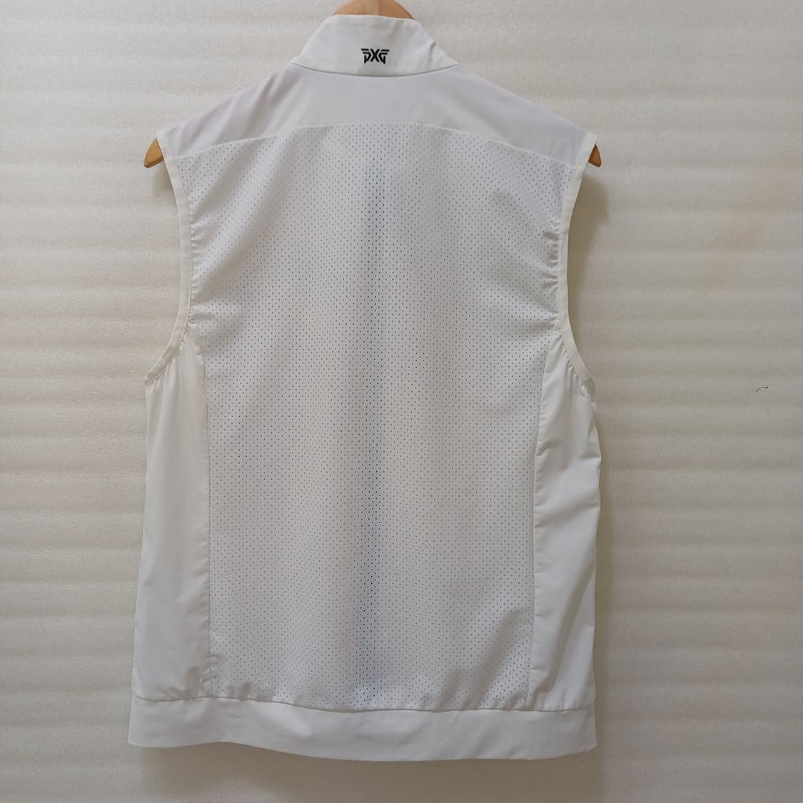 매장판 PXG 골프 메쉬 바람막이 조끼 남성 L 흰색 거의새것 사랑봉봉 상품이미지2