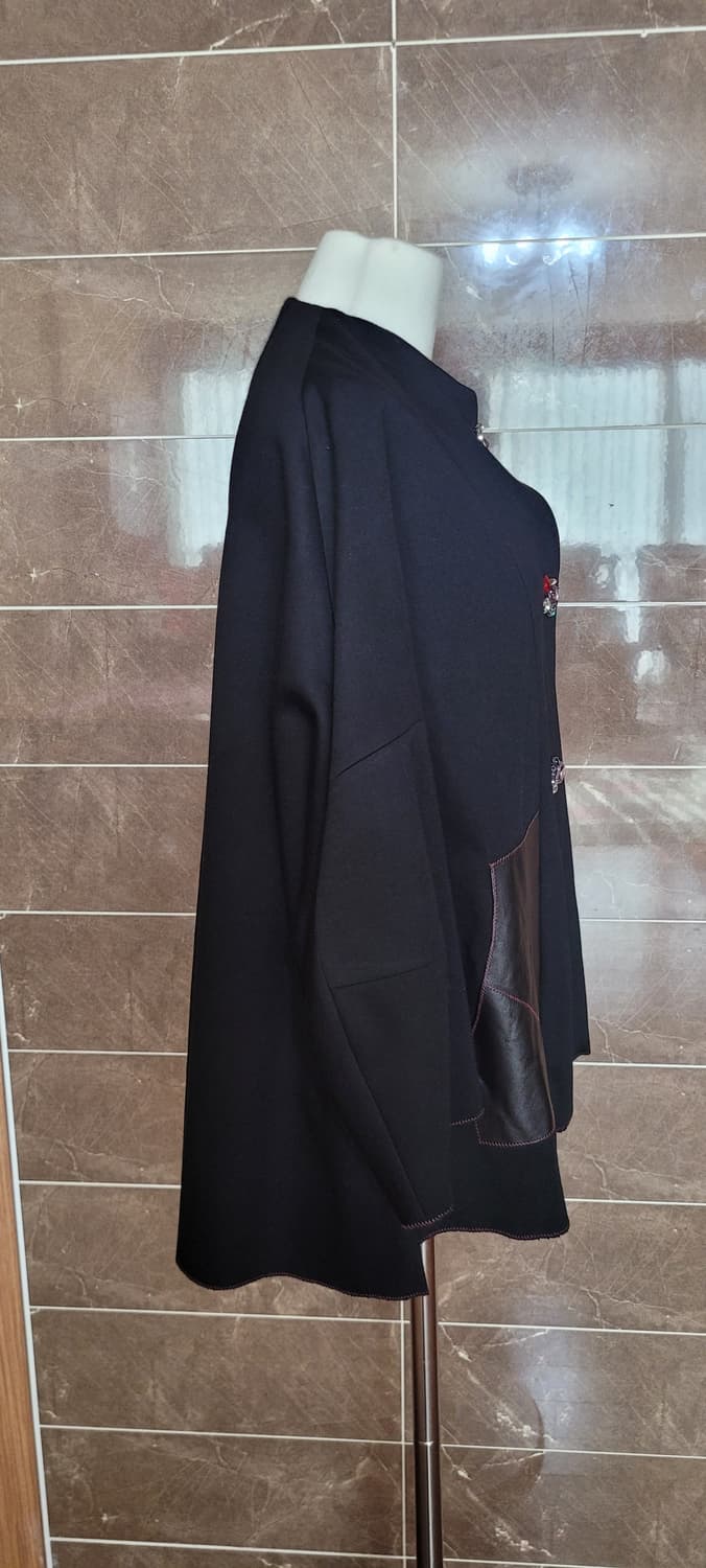 (여성77~88사이즈)여성 칠부 디자이너 자켓(보석단추) 상품이미지2