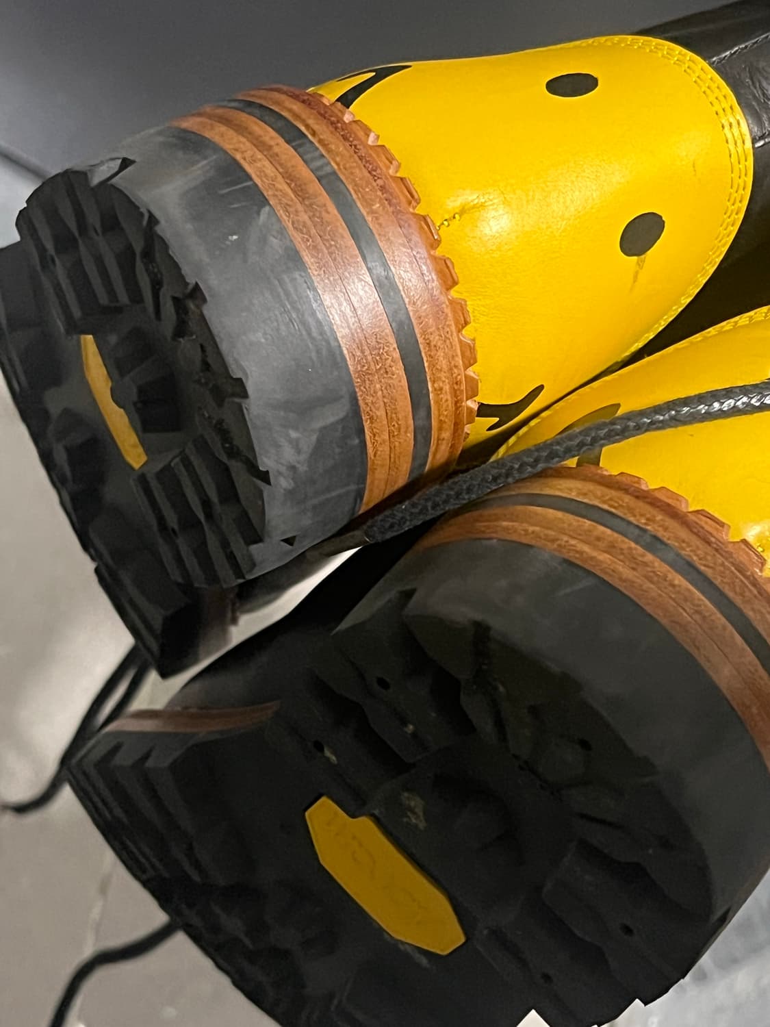 캐피탈 스마일 부츠 상품이미지3