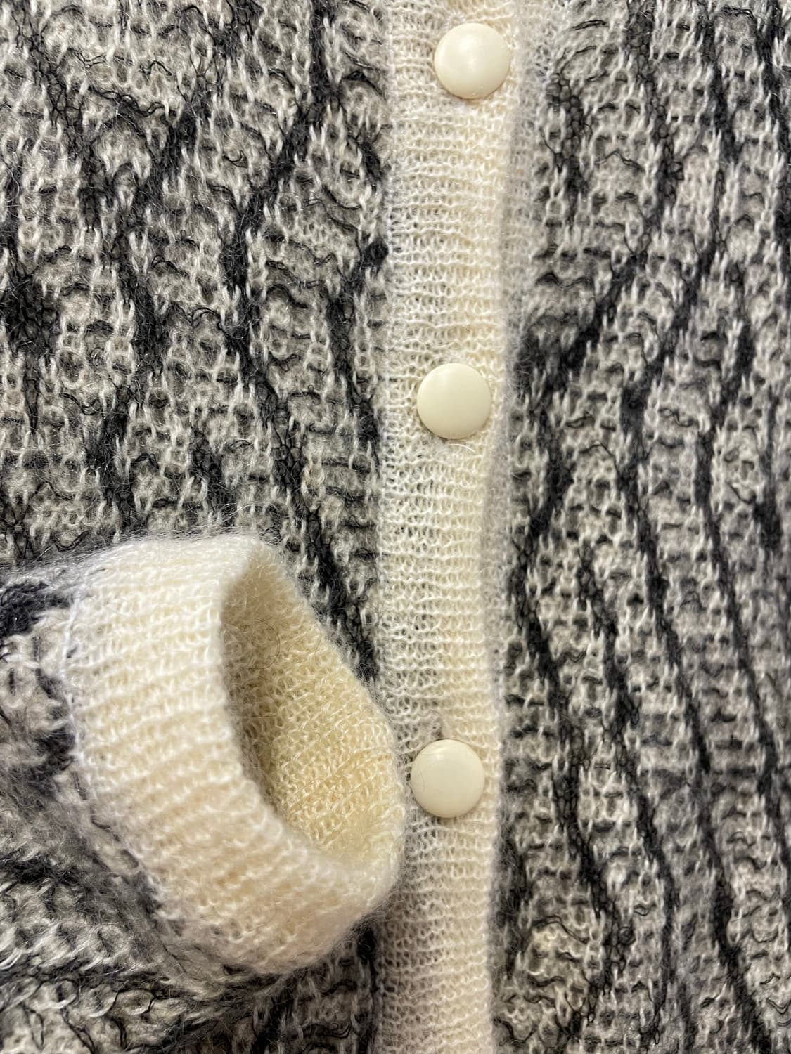 크리스챤 디올 빈티지 모헤어 가디건 44-55사이즈 상품이미지3