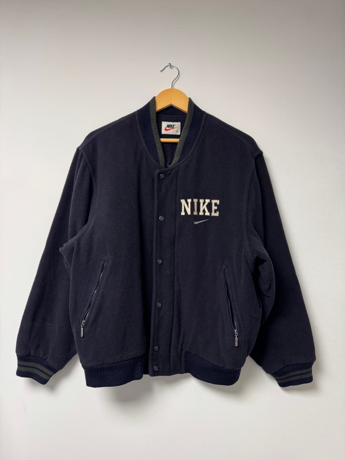 나이키 빅스우시 울 바시티자켓 L 상품이미지1