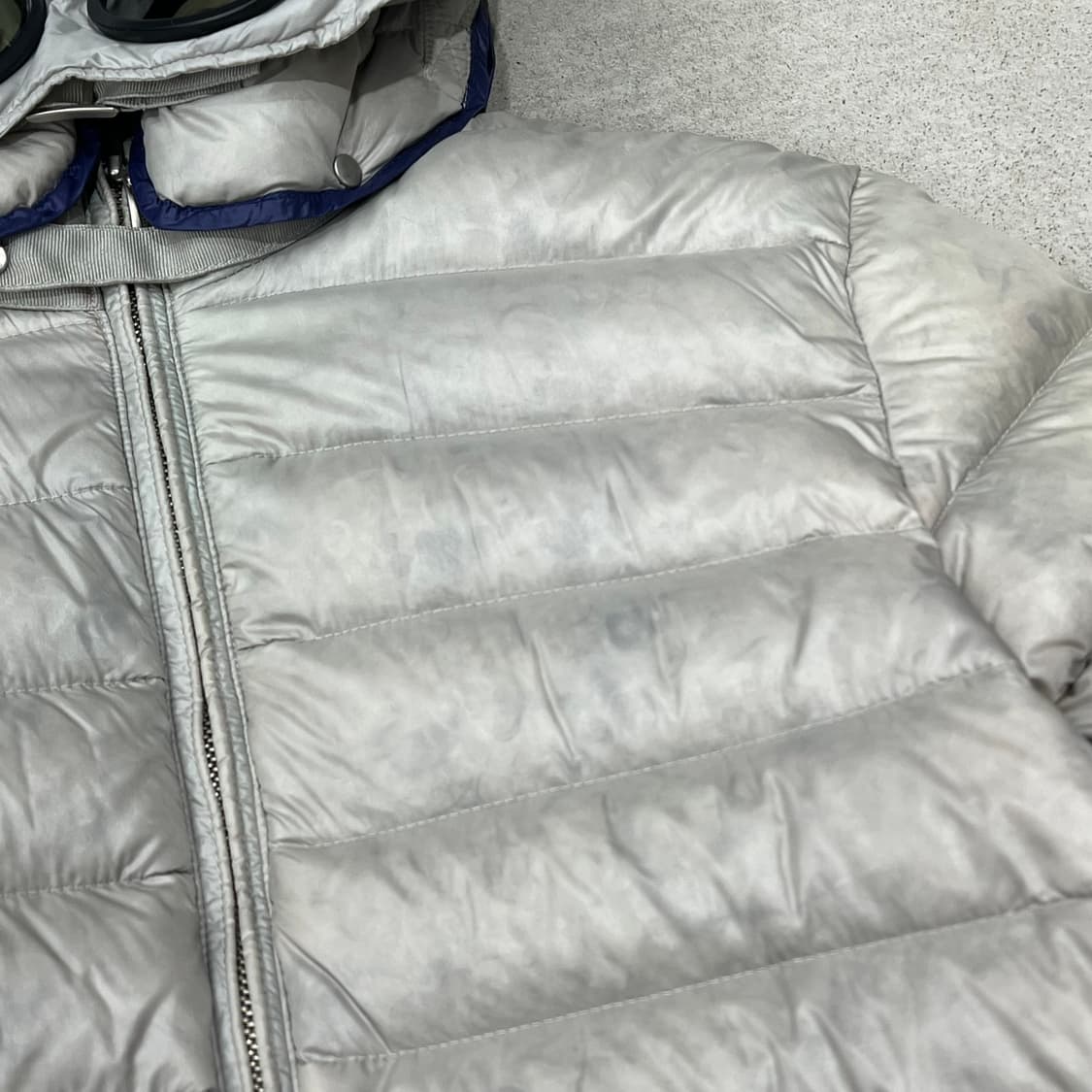 cp컴퍼니 고글 경량패딩 s10185 상품이미지6