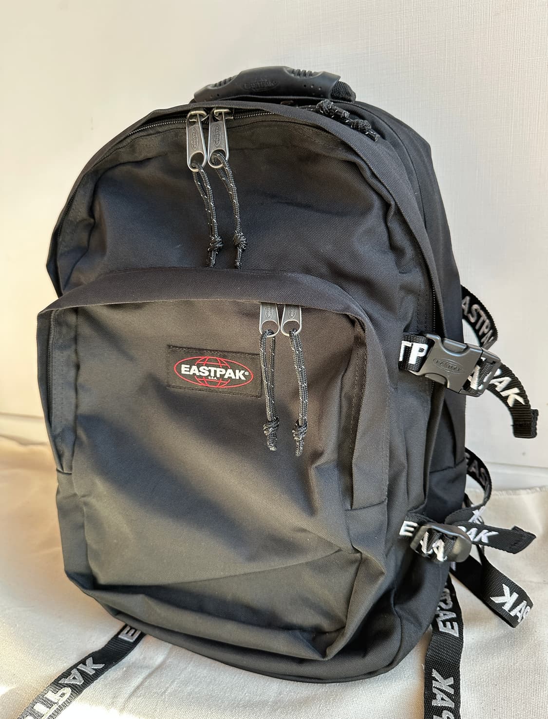 이스트팩 프로바이더 75W 웹드 백팩 블랙 상품이미지2