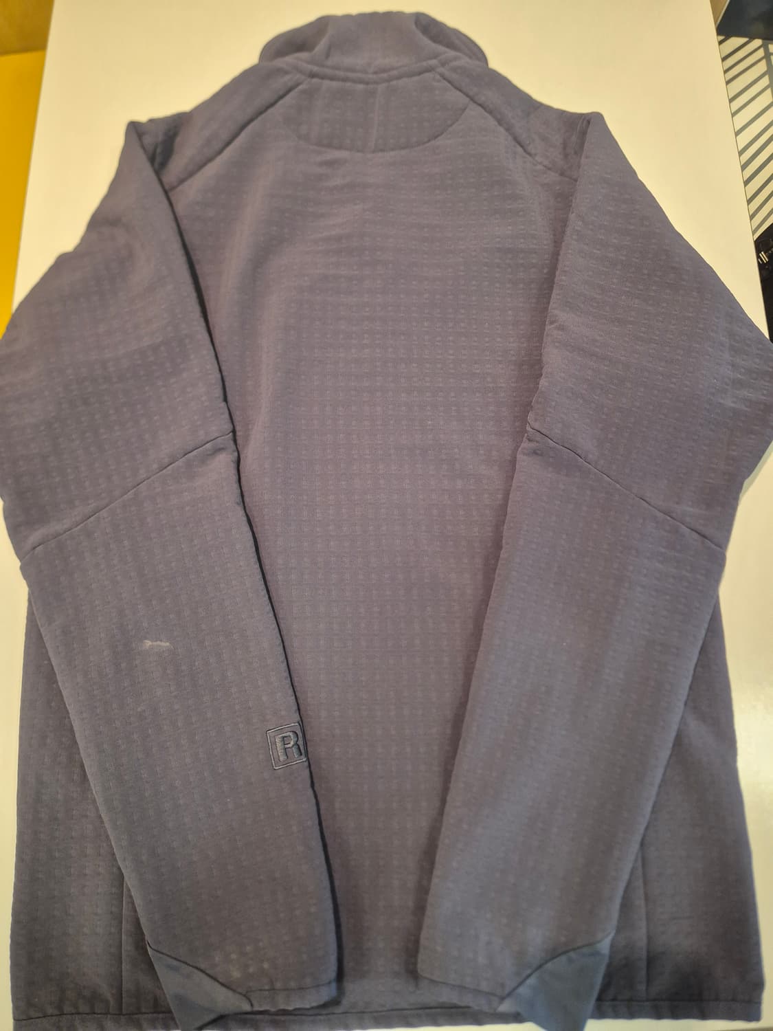 파타고니아 남성 R2 테크페이스 플리스 자켓 s 판매합니다 상품이미지4