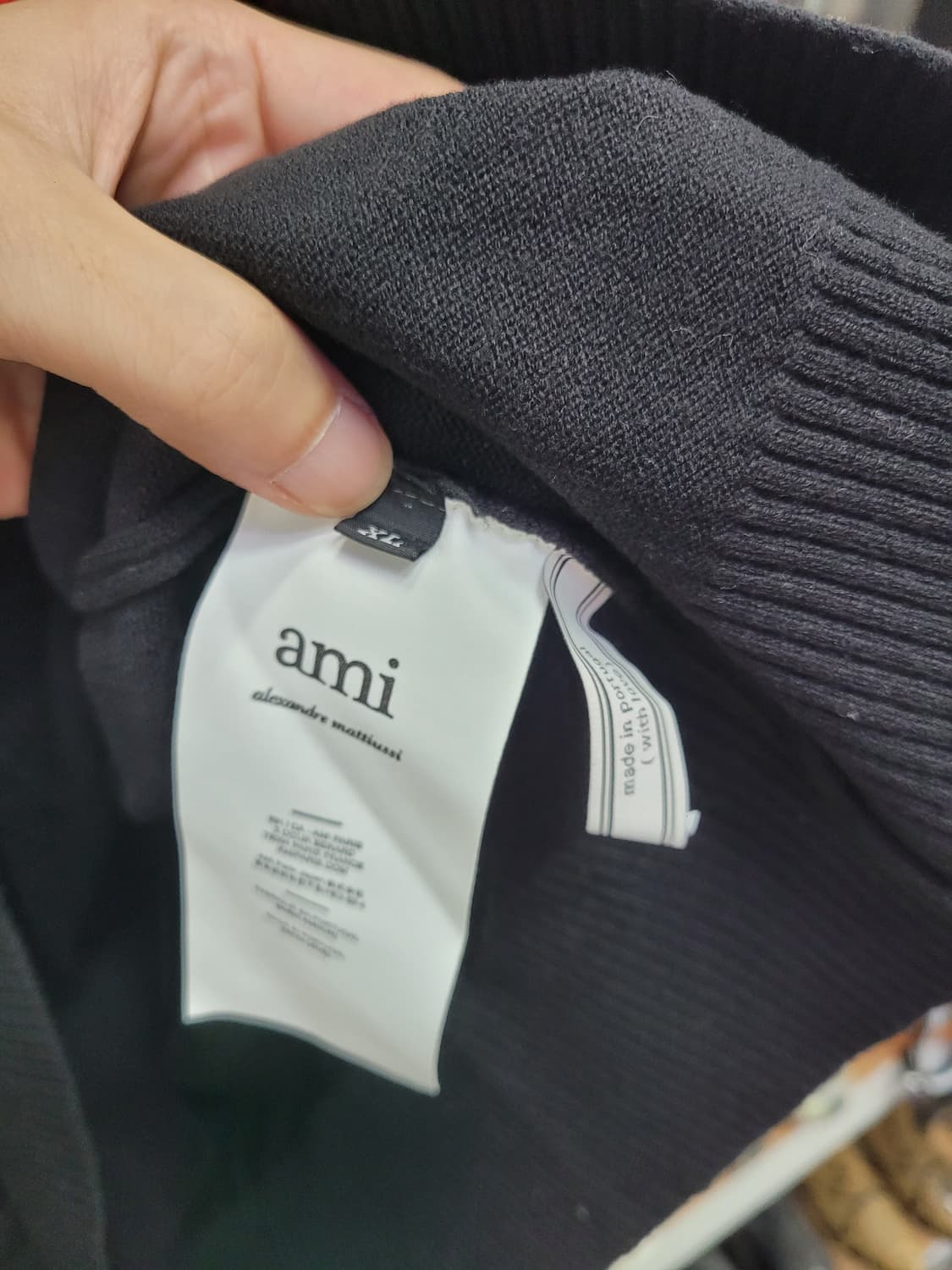ami 아미 하트 빅로고 블랙 니트 XL (미착용품) 상품이미지4