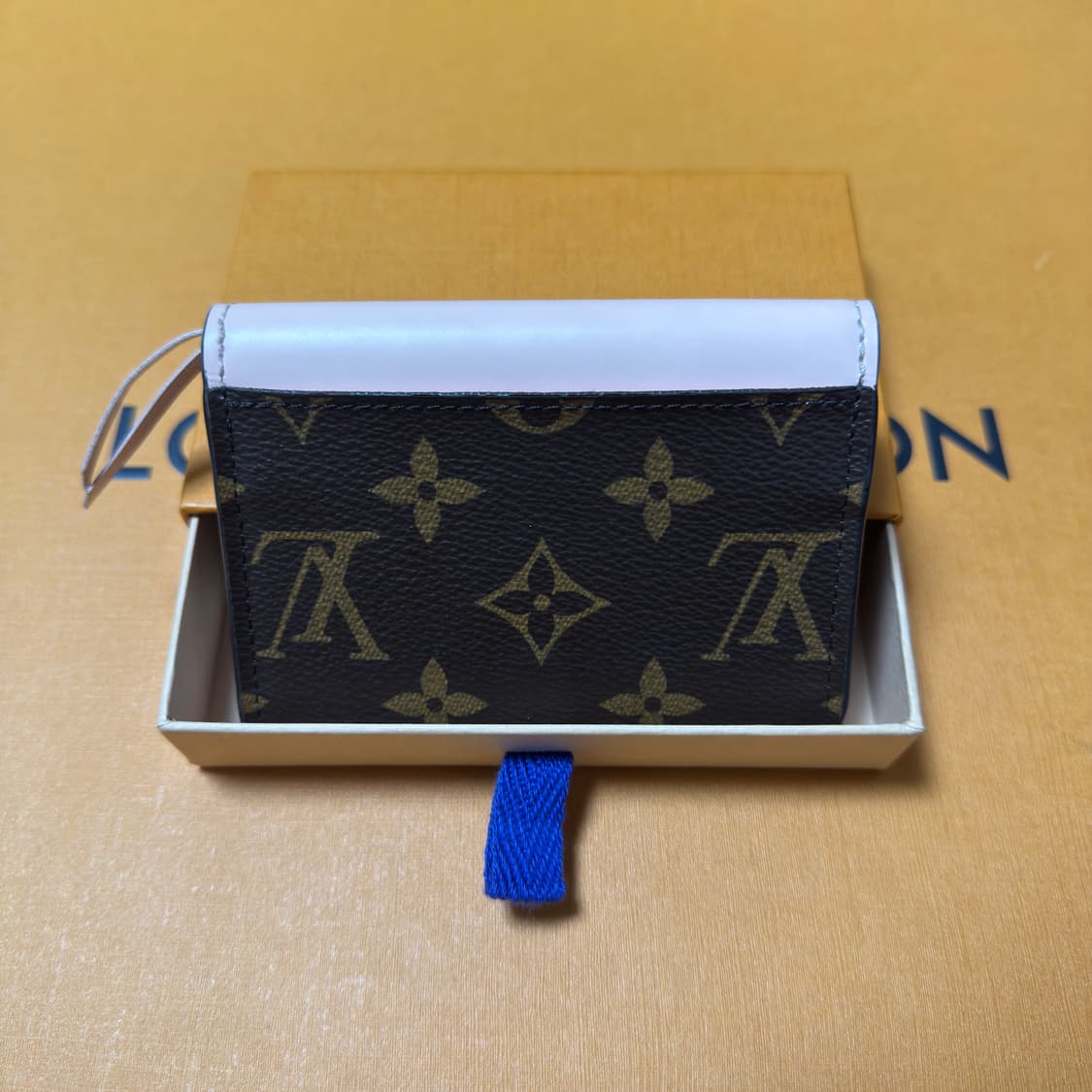 루이비통 로잘리 코인퍼스 카드지갑 상품이미지2