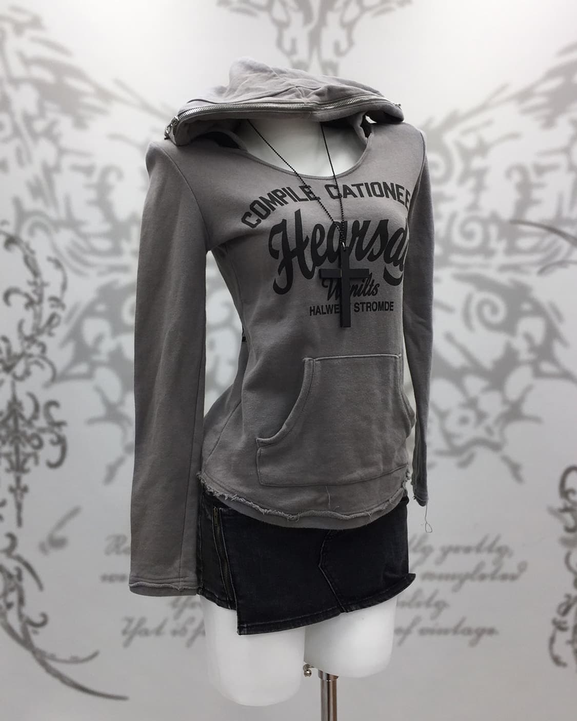 Y2K lettering point layered hoodie 상품이미지4