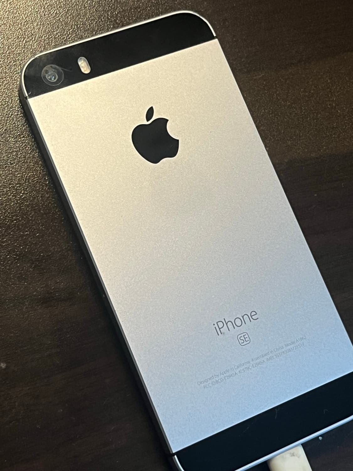 iphone SE1 space gray 상품이미지2