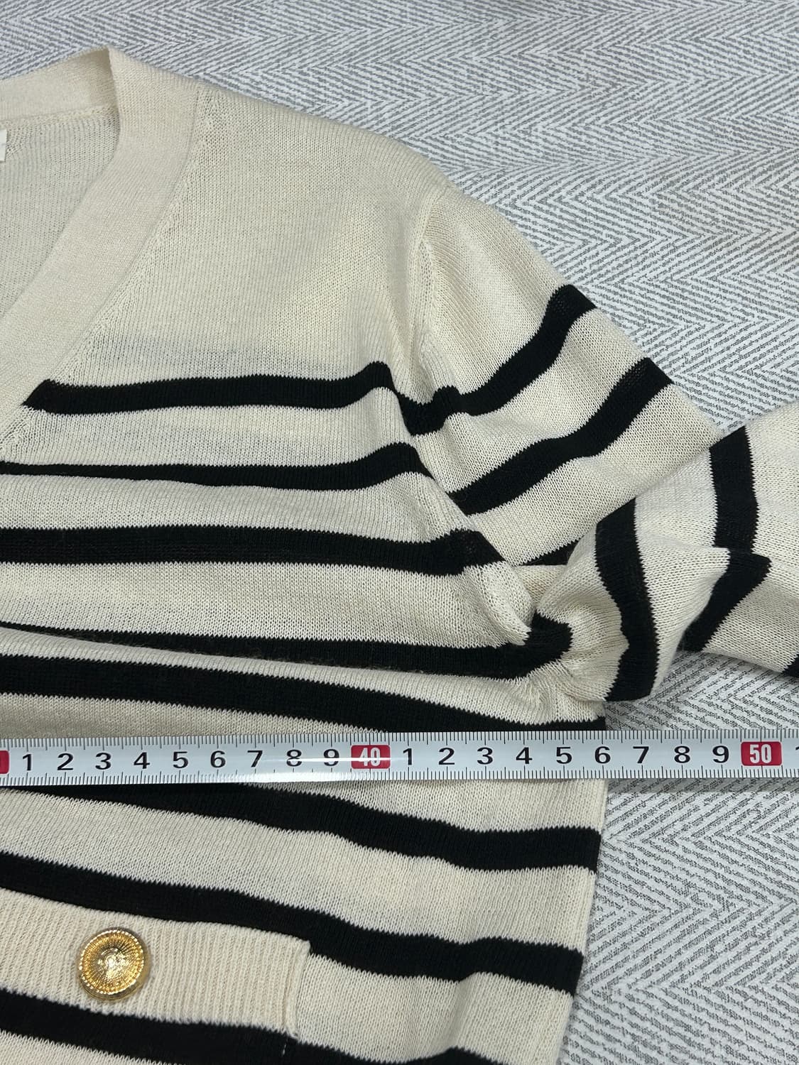 유메르 UMER 스트라이프 세미크롭 가디건 상품이미지9