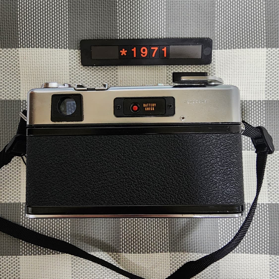 야시카 일렉트로 35 gsn 필름카메라 실버바디 상품이미지3