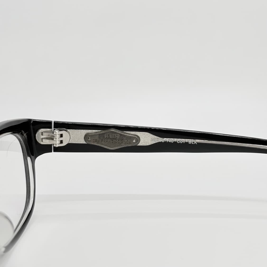 LEVI'S 리바이스 블랙 실버 뿔테 (정품케이스 증정) 상품이미지7
