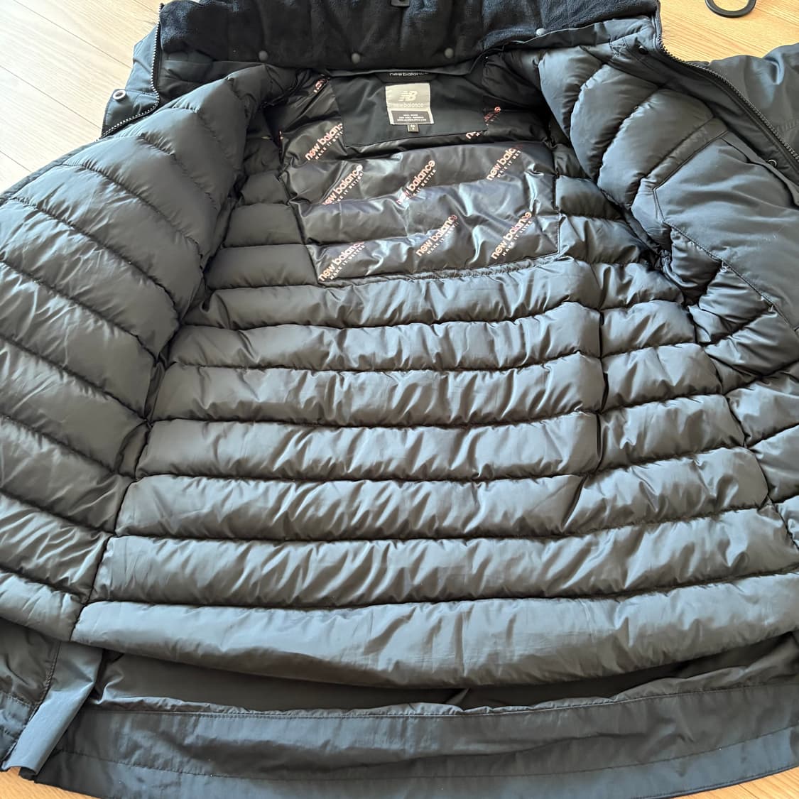 뉴발란스 여성 구스다운 패딩 블랙 S 상품이미지6