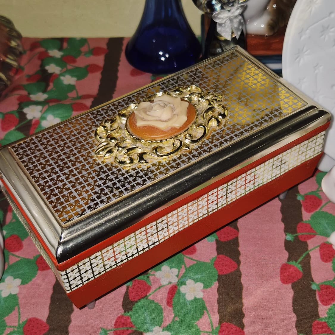 70s 실버 레더 로즈 카메오 오르골 보석함 상품이미지7
