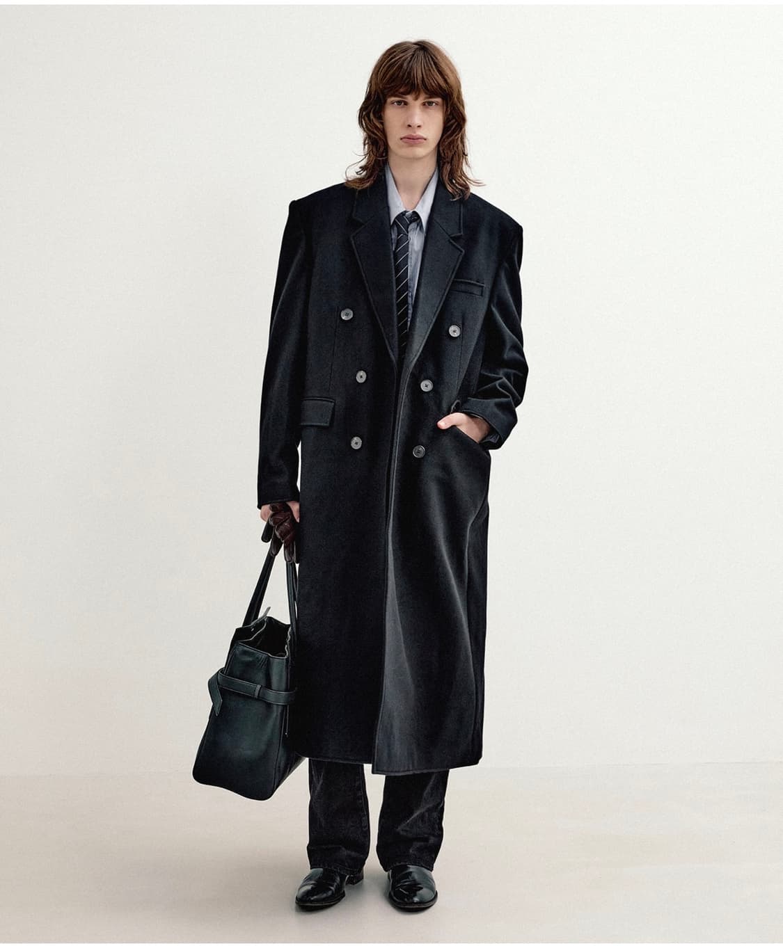 [새상품급] 엘무드 그레이웨일 더블 코트 펠트로 블랙 48사이즈 판매 상품이미지2