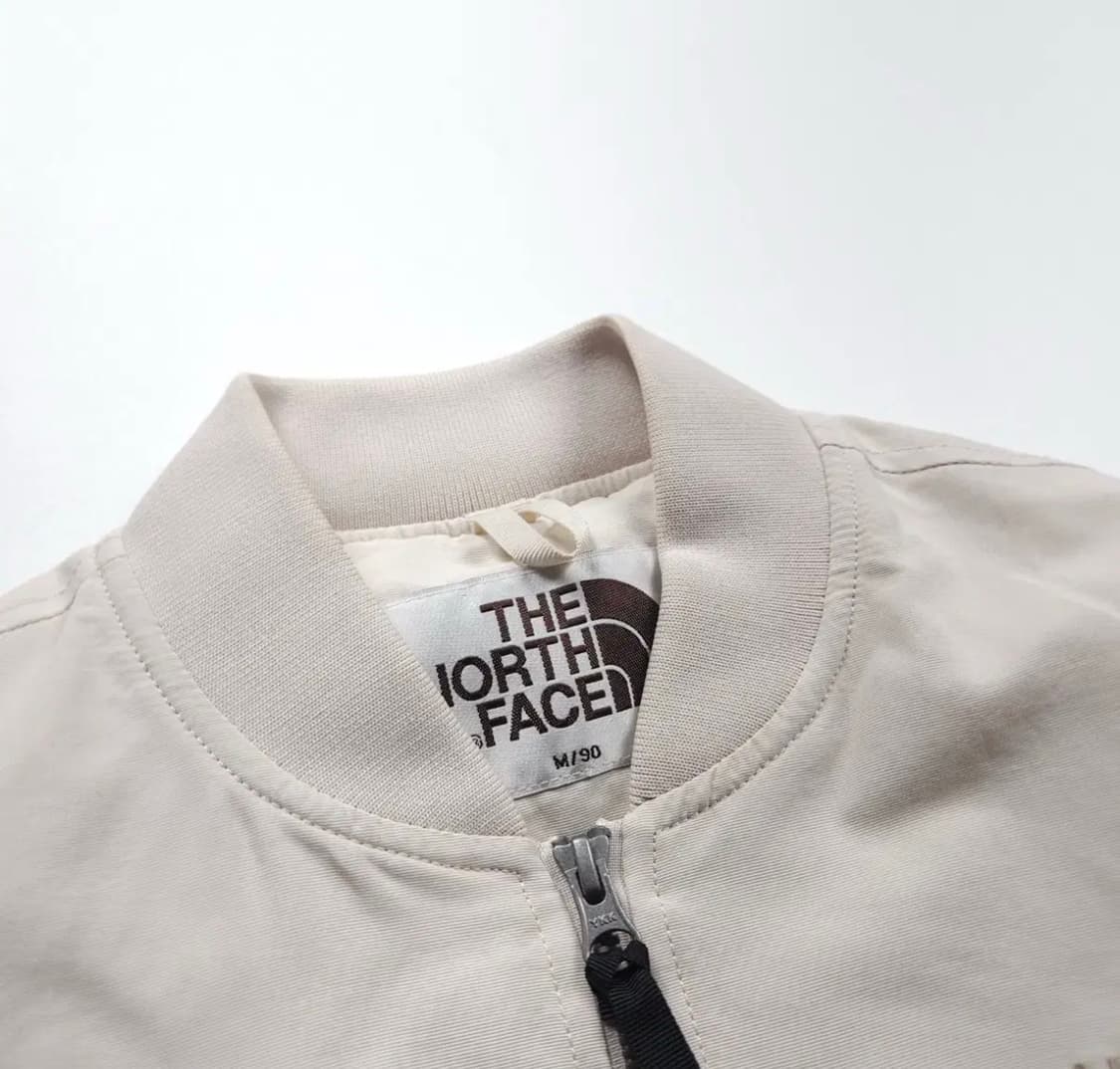 노스페이스 화이트라벨 닐턴 히트 크롭 봄버 자켓 (85) 상품이미지6