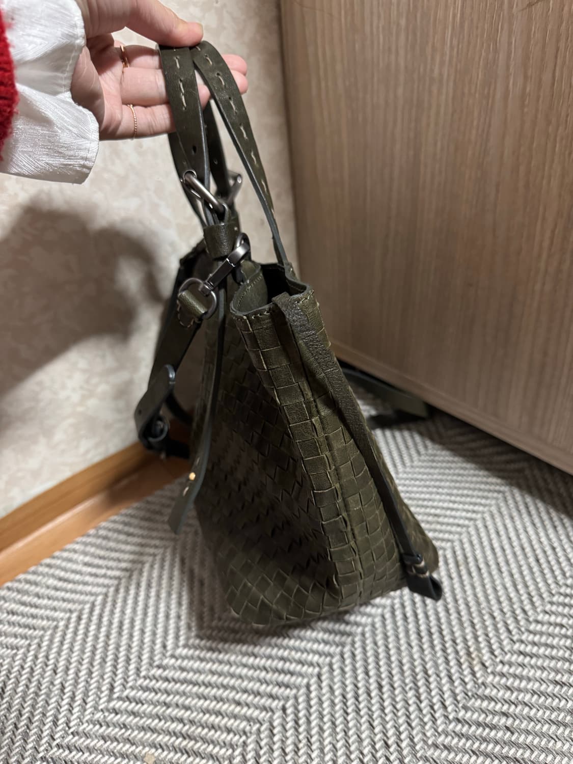 헨리베글린 양가죽 토트백 크로스백 상품이미지2