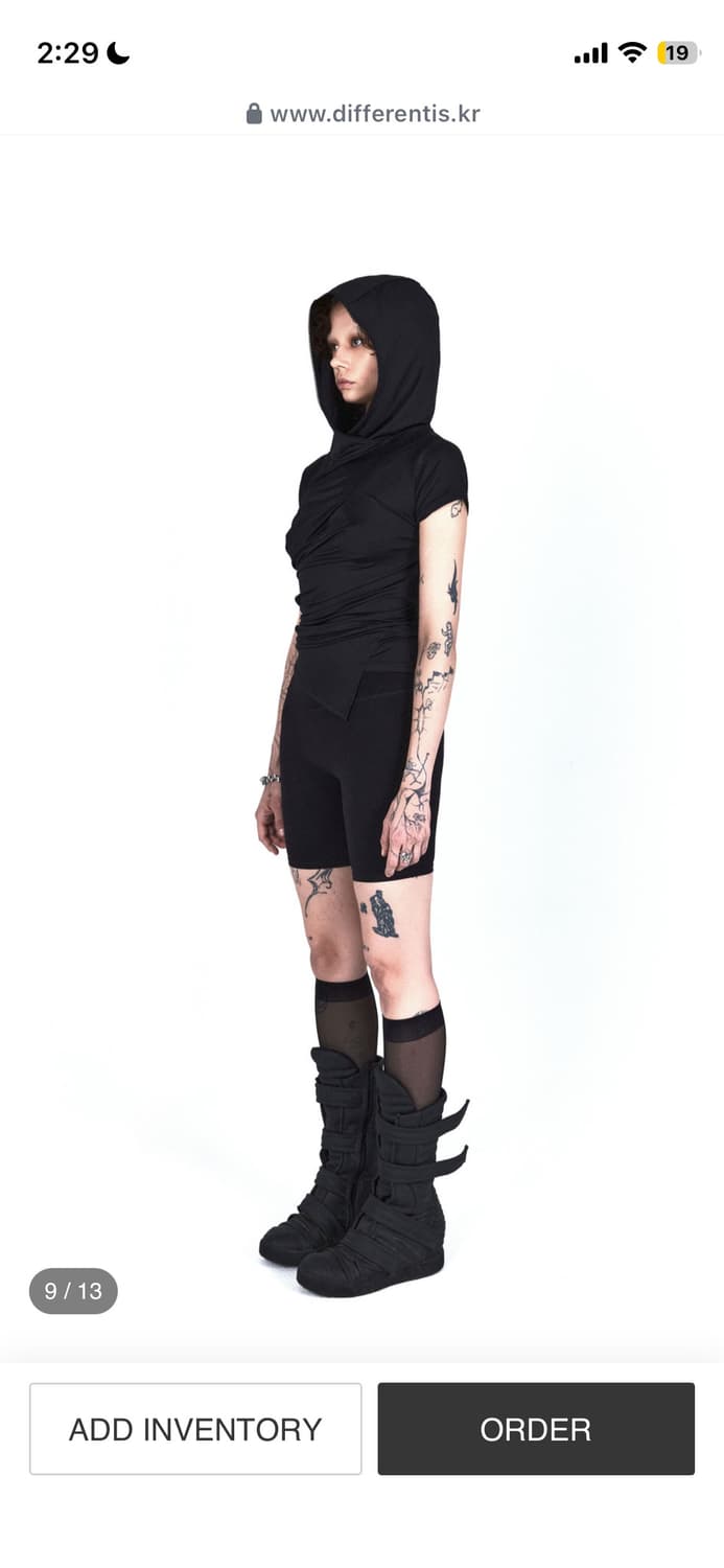 디퍼런티스 드레이프 후드 반팔 블랙  상품이미지3