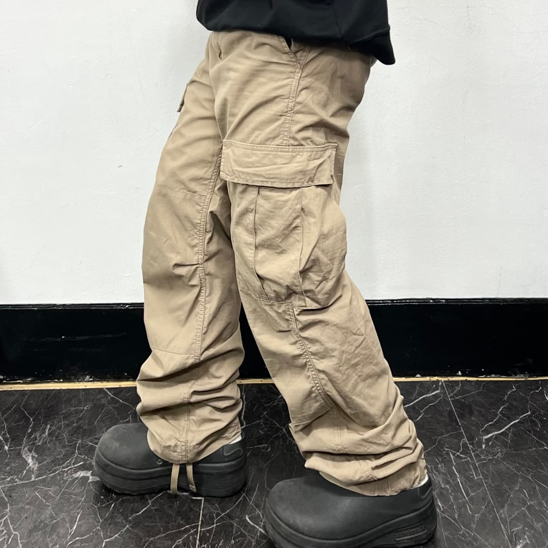 칼하트 에비에이션 카고팬츠 베이지 상품이미지1