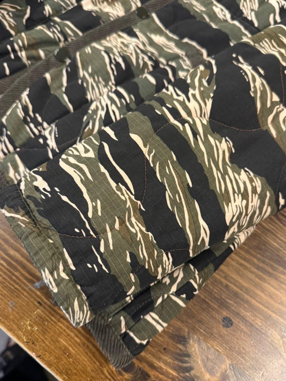 디아프바인 타이거 카모 퀼팅 자켓 95 상품이미지7