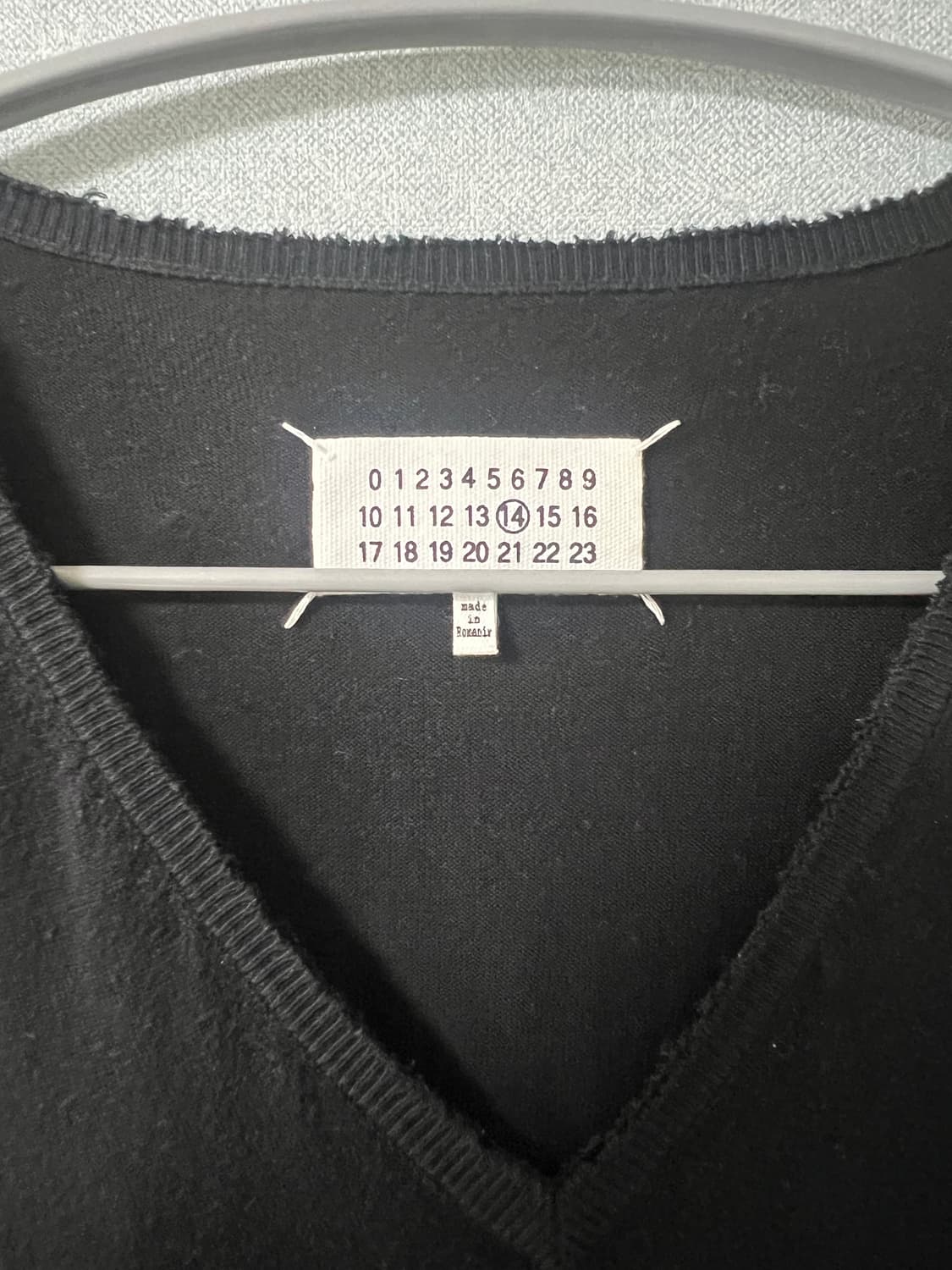 마르지엘라 브이넥 니트 상품이미지4