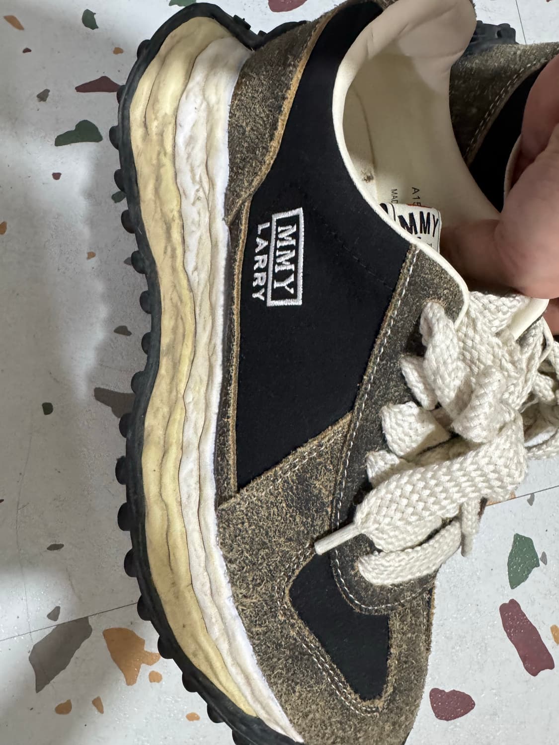 [42] 미하라 야스히로 래리 빈티지 스니커즈 블랙 상품이미지4